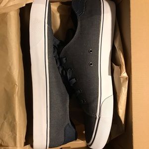 Creative reaction sneakers